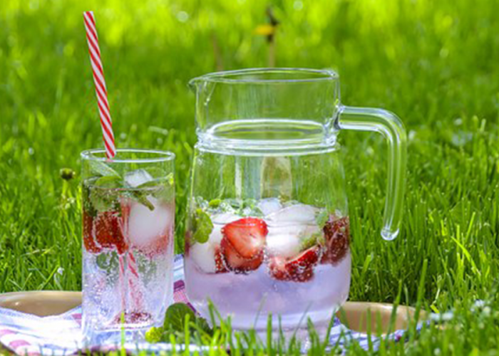 strawberry-ice-tea